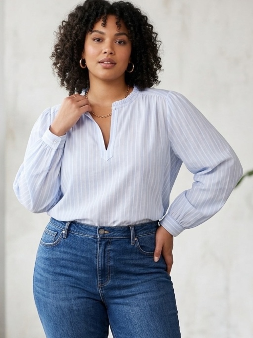 Parker, NWOT, XL, Light Blue & white Striped  long sleeve blouse. P2P: 24”-25”